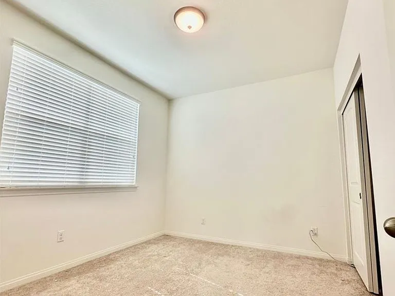 7817 Paxton Pl — Photo 12