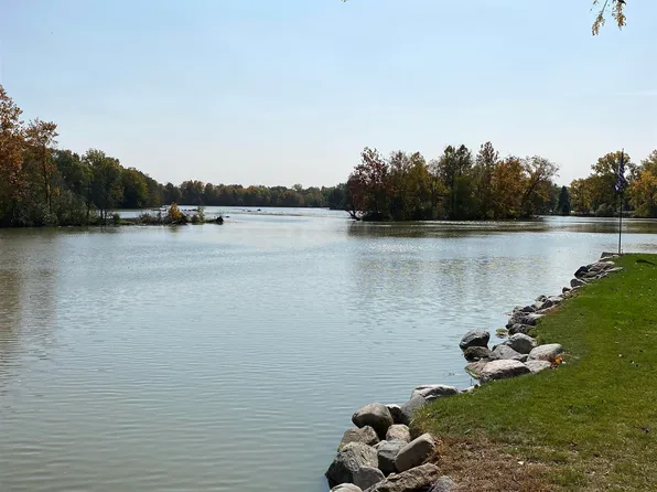 14024 State Rd #1, Leo, IN 46765