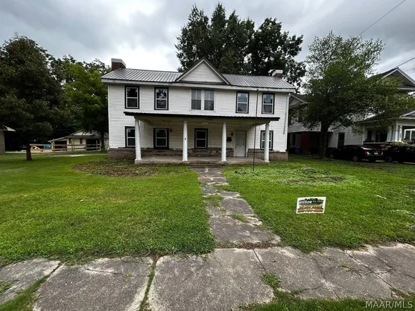 402 Rock St SE, Hartselle, AL 35640