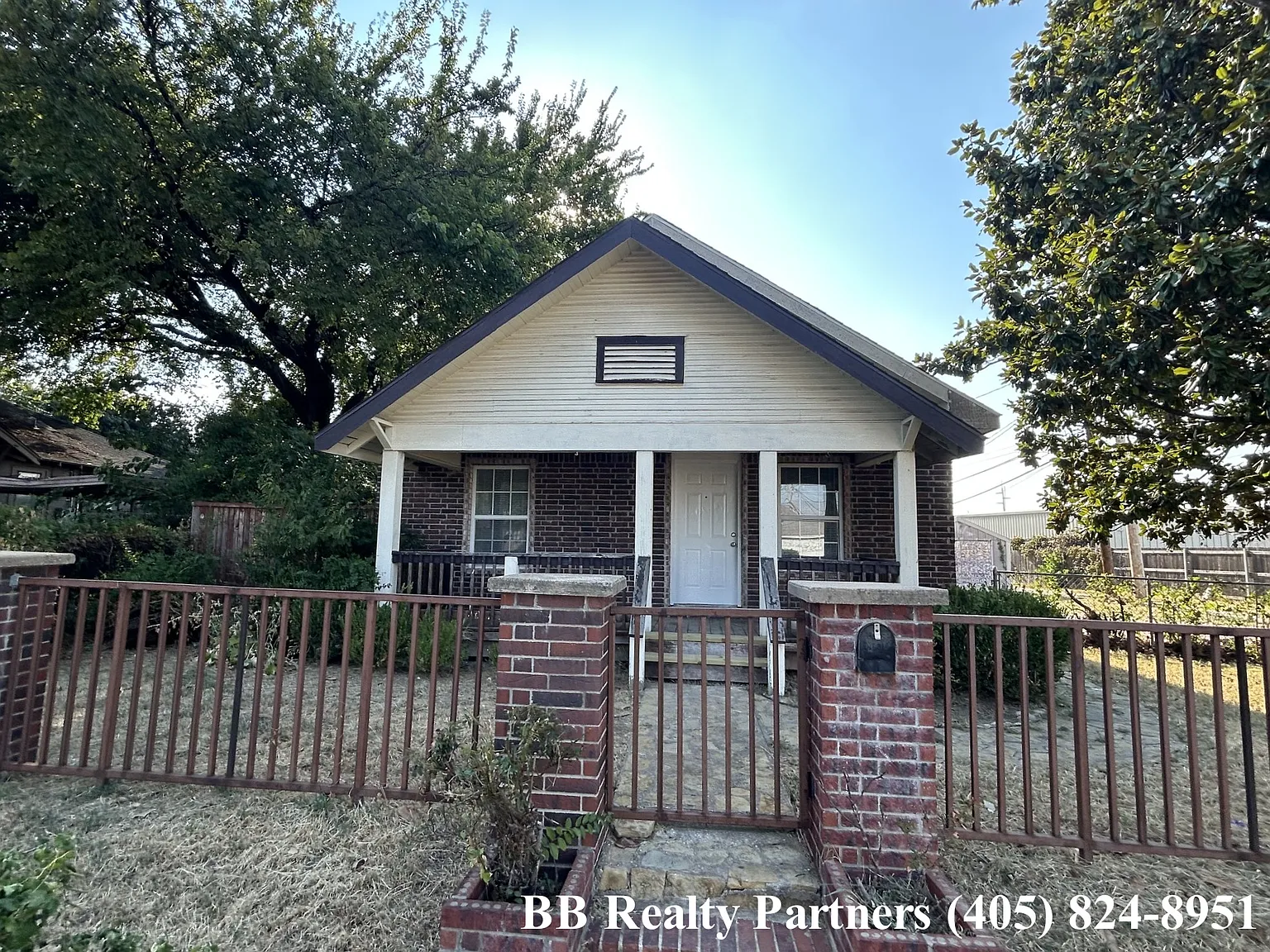 3 bed, 1100 sqft, $1,345 — Photo 1