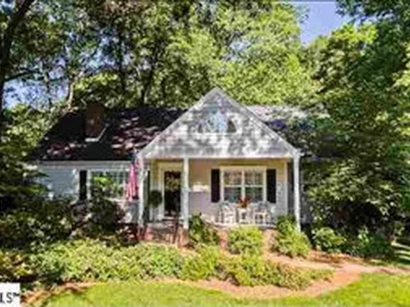 122 Augusta Ct, Greenville, SC 29605