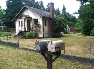 2536 NE 143rd St, Seattle, WA 98125