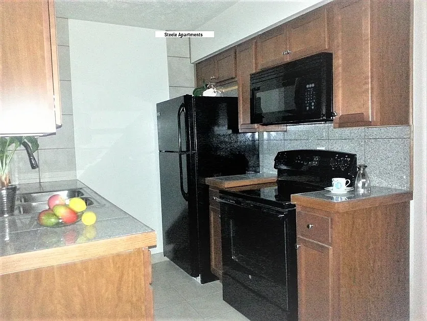 807 N 45th St — Photo 3