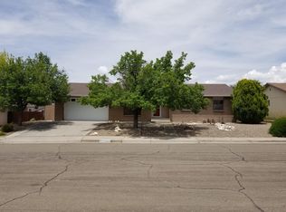 1204 E 36th St, Farmington, NM 87401