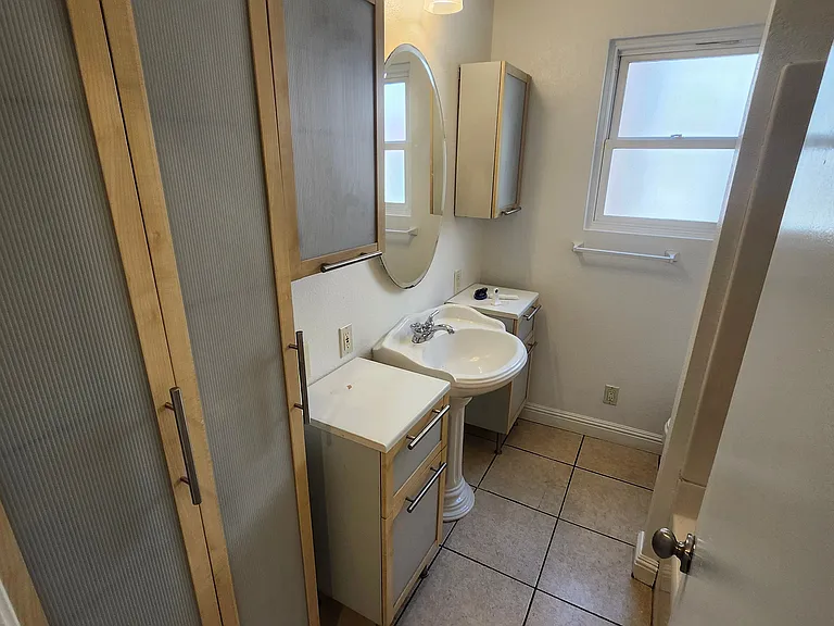 404 Plaza Serena — Photo 15