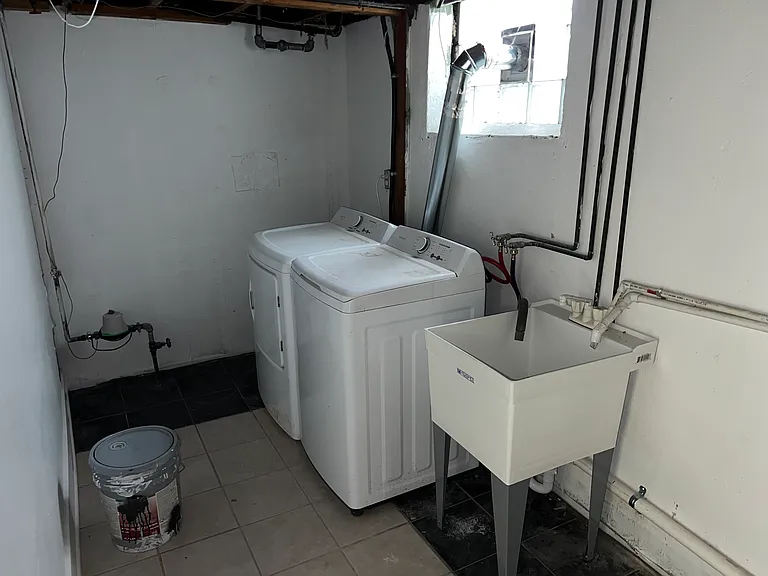 8305 Melvin Ave — Photo 17