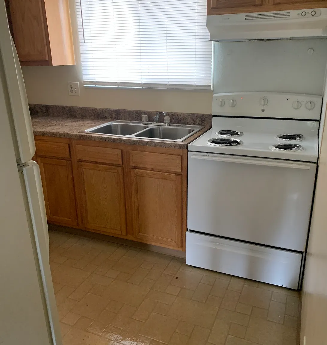 4534 Bonita Drive - 2 — Photo 3