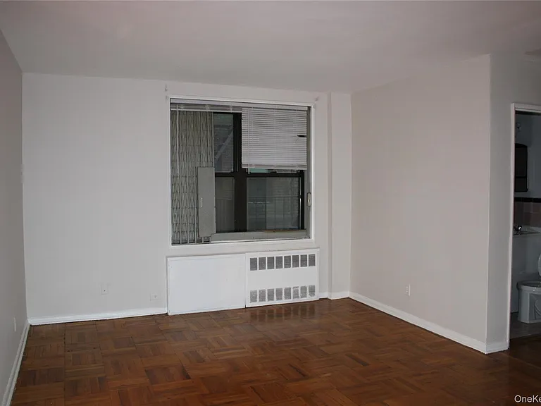 277 Bronx River Rd #3M — Photo 14