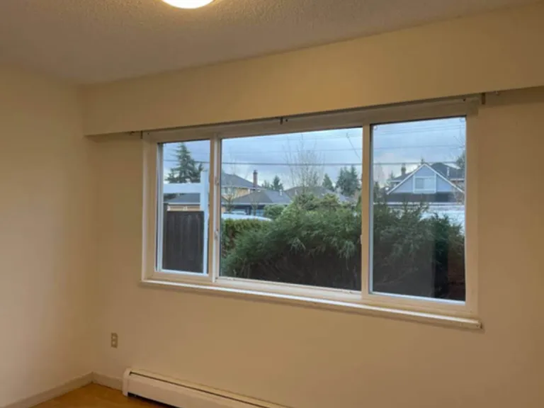 13615 Fraser Hwy #2 — Photo 8