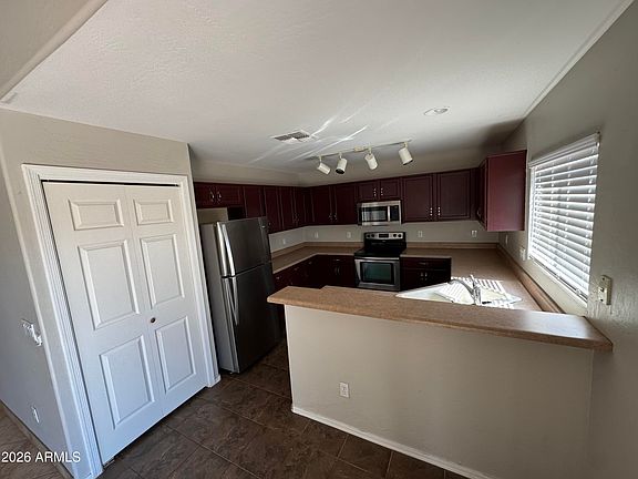 5th image of 22785 W SOLANO Drive