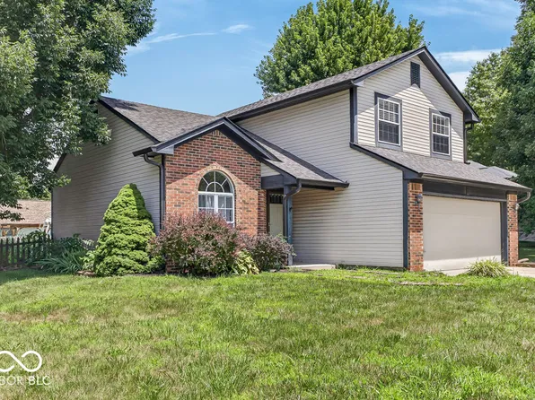 1548 Doe Ln, Greenwood, IN 46142