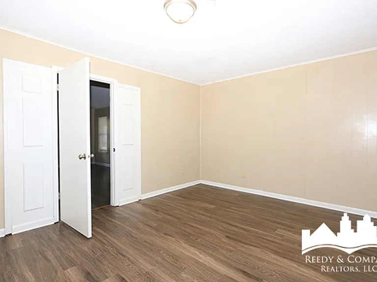 3095 Normandy Dr — Photo 17