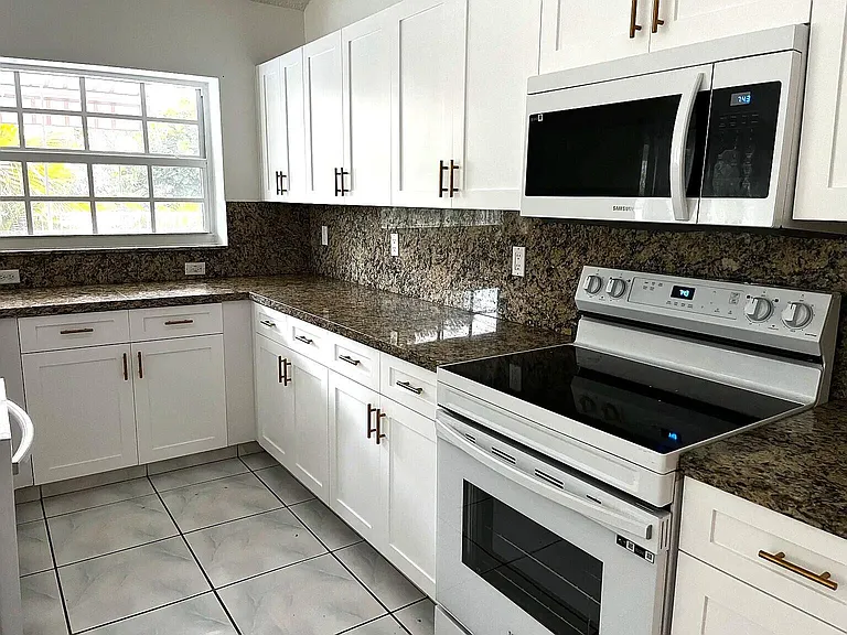 9590 Islamorada Ter — Photo 4