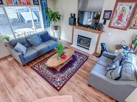 4th image of 7214 NE 65th Pl