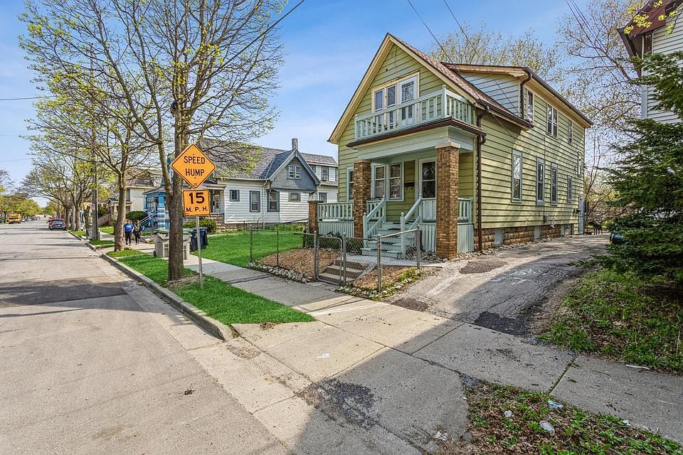 1st image of 2832 N 12th STREET #A