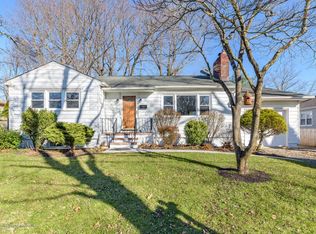 51 Wilson Cir E, Red Bank, NJ 07701