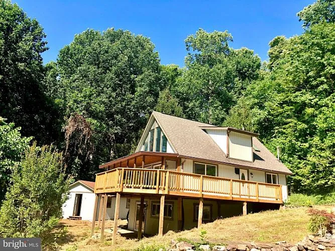 386 Elderberry Ln photo 1