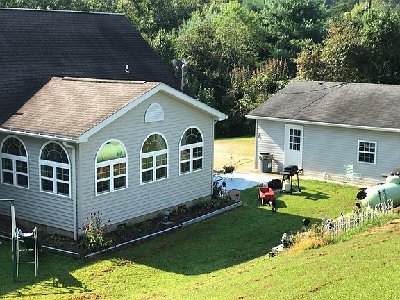 3rd image of 2885 White Gravel McDaniel Rd Unit B