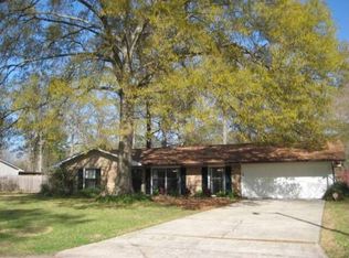 441 E River Oaks Dr, Baton Rouge, LA 70815
