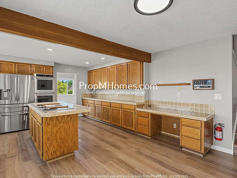 8271 SW 184th Ave — Photo 10