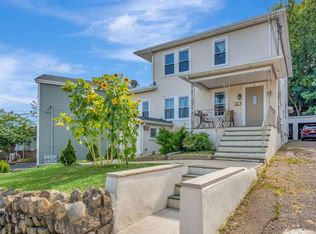 8 Summit Ave, Chelsea, MA 02150