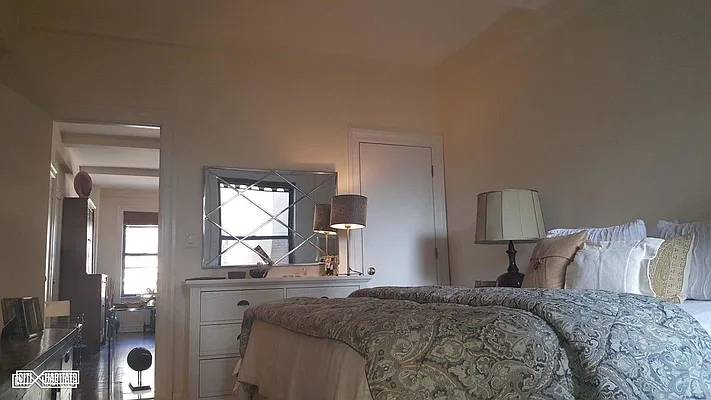 Rented by Citi Habitats | media 60