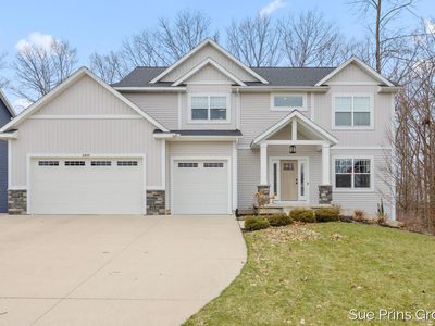8089 Eagle Peak Dr, Jenison, MI, 49428