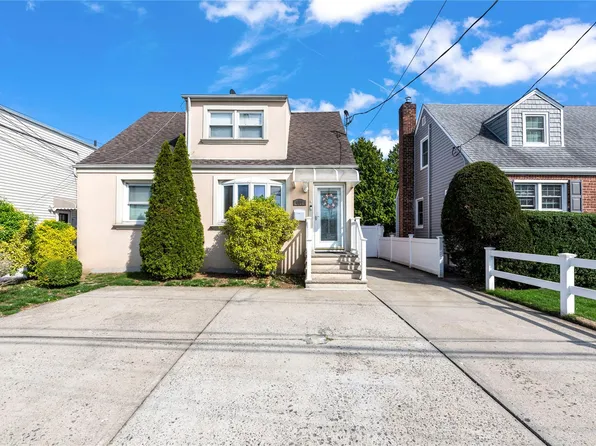 487 Emerson Place, Valley Stream, NY 11580