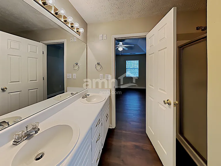 1410 Timber Walk Dr — Photo 14