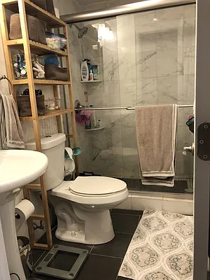 Rented by Dalan Rentals | media 16