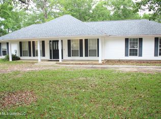 9300 Ridgeview Cres, Ocean Springs, MS 39564