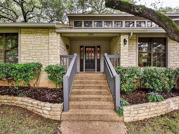 2nd image of 1500 Shannon Oaks Trl