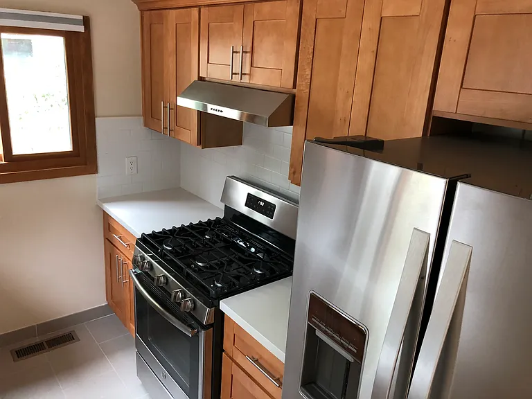 845 Reichert Ave #1 — Photo 9