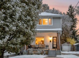 139 King Edward Ave, Toronto, ON