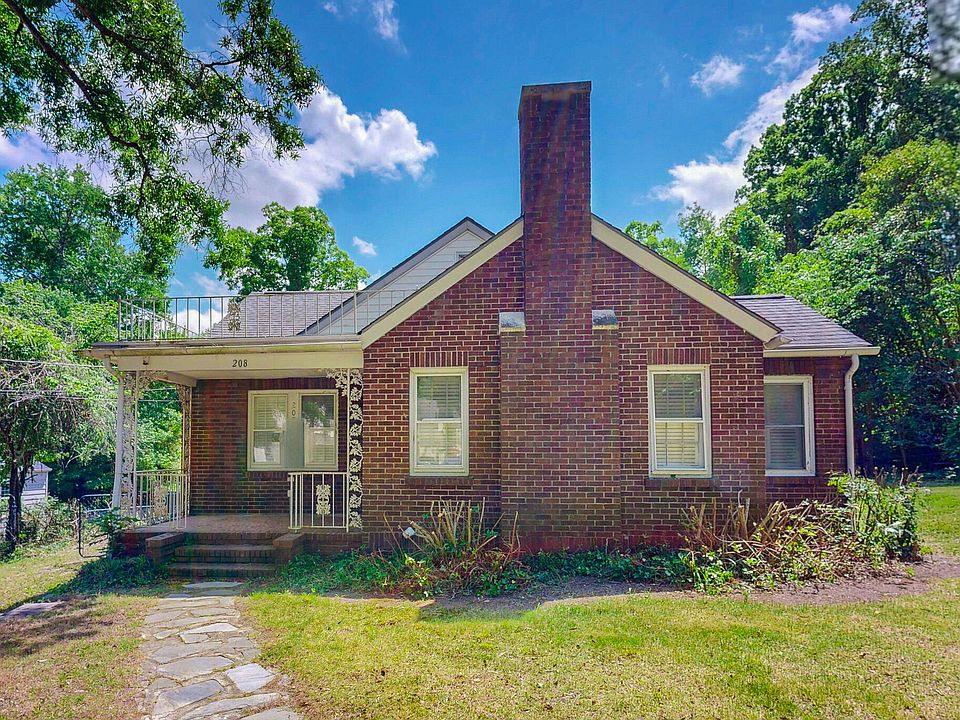 1st image of 208 Forestwood Dr