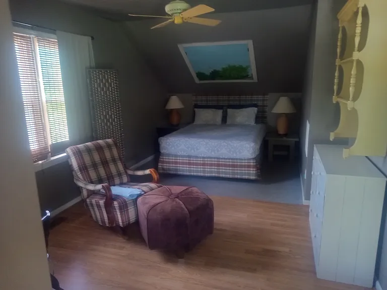 337 W Poplar St #1 — Photo 10