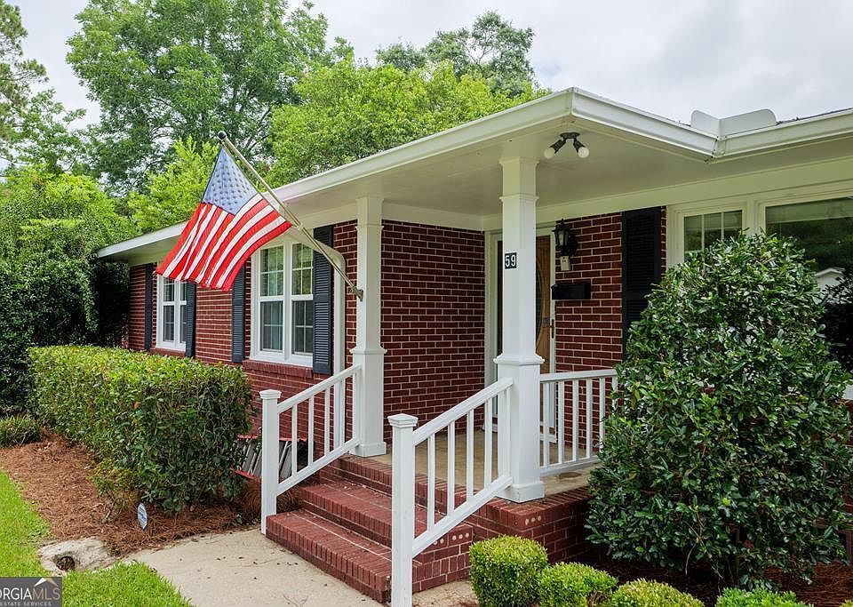 1st image of 59 Loganberry Cir