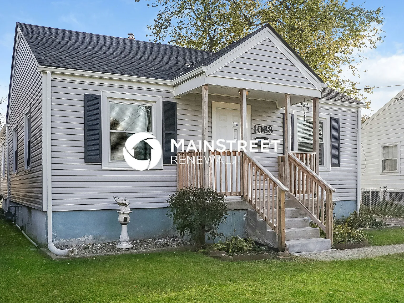 1088 Bicknell Ave — Photo 4