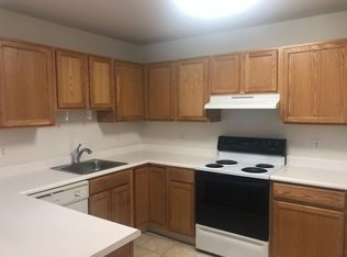 239 Indian River Rd #226, Orange, CT 06477