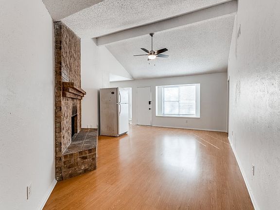 4th image of 4612 Wineberry Dr