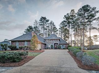 205 Willow Crest Cv, Brandon, MS 39047