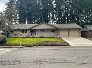 10702 NE Sherwood Dr, Vancouver, WA 98686
