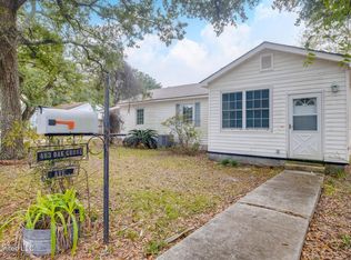 463 Oak Grove Ave, Gulfport, MS 39507