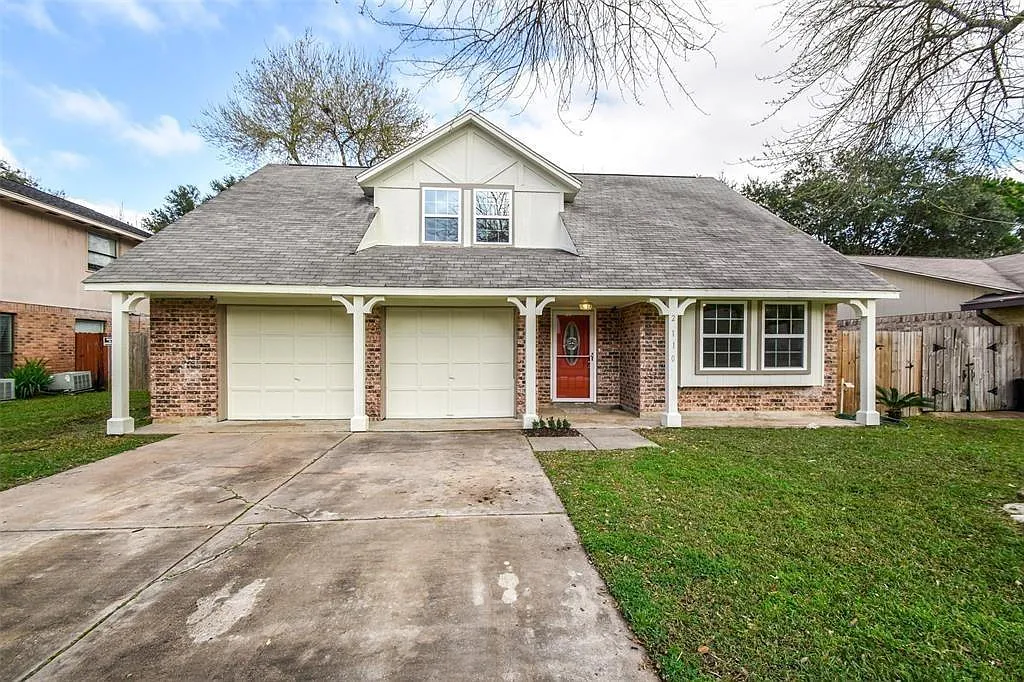 4 bed, 2.5 bath, 1705 sqft, $1,850 — Photo 2