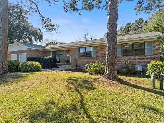 2nd image of 2641 Conway Dr