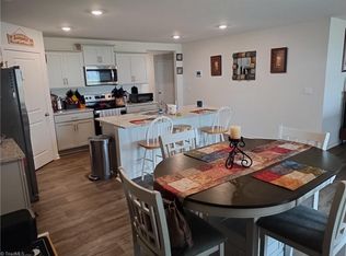 156 Rose Wind Way, Mayodan, NC 27027