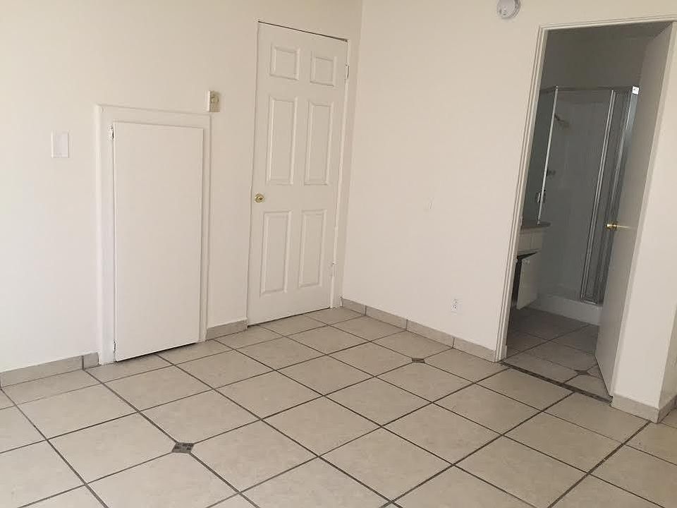1st image of 15825 Saticoy St APT 17A