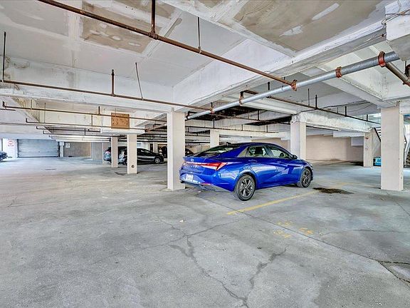 5th image of 105 State St Unit 1B
