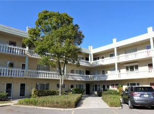2330 Ecuadorian Way APT 10, Clearwater, FL 33763