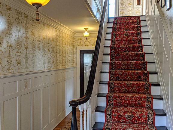 Entryway with large closet